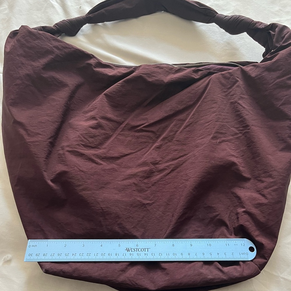 COS Draped padded shoulder Women's Bag - burgundy